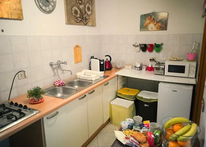 לינה וארוחת בוקר Centroroma