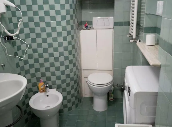 לינה וארוחת בוקר Centroroma *